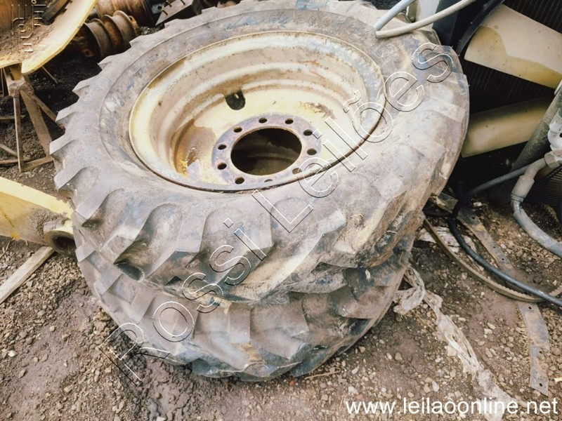 RODA COM PNEU TEMATERRA SP255